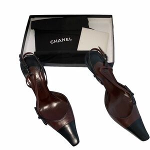 Vintage Chanel Slingbacks